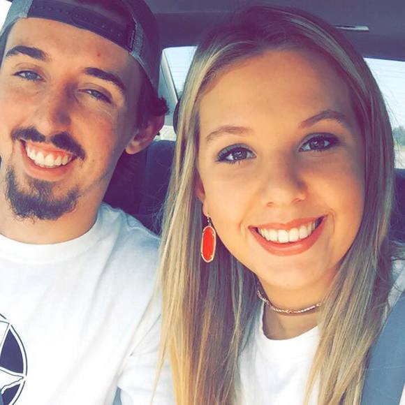 Meet your Posher, Bailey - Picture 1 of 1